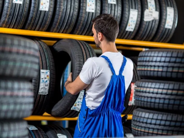 Balçova Oto Lastikçi